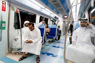 Dubai'de Toplu Taşıma